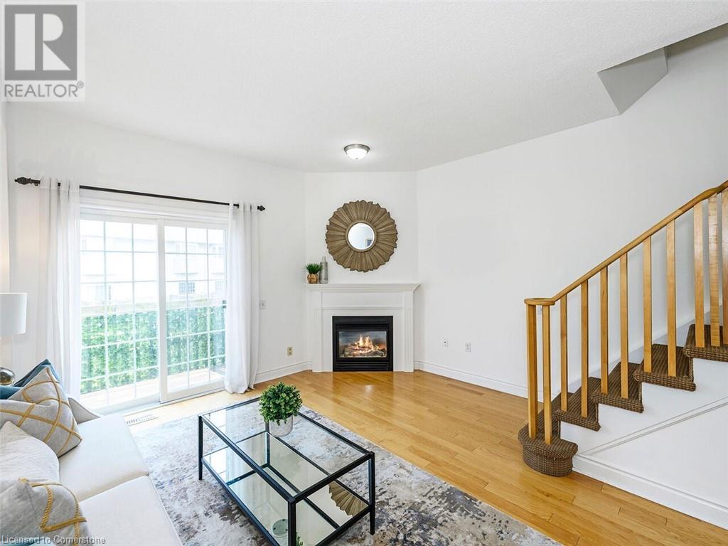 Photo 14 of 5080 Fairview St Street Unit 15, Burlington ON