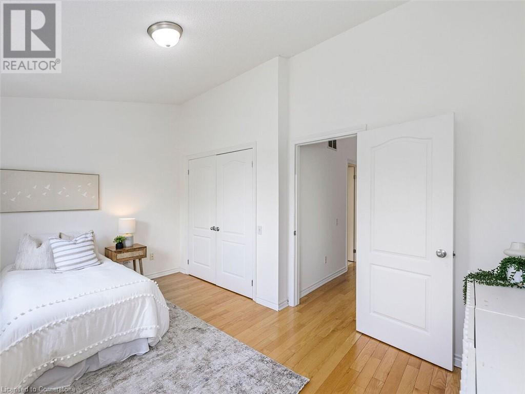 Photo 28 of 5080 Fairview St Street Unit 15, Burlington ON