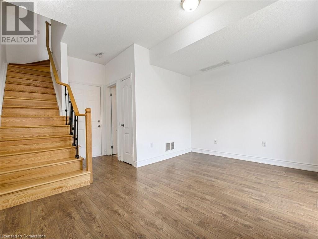 Photo 30 of 5080 Fairview St Street Unit 15, Burlington ON