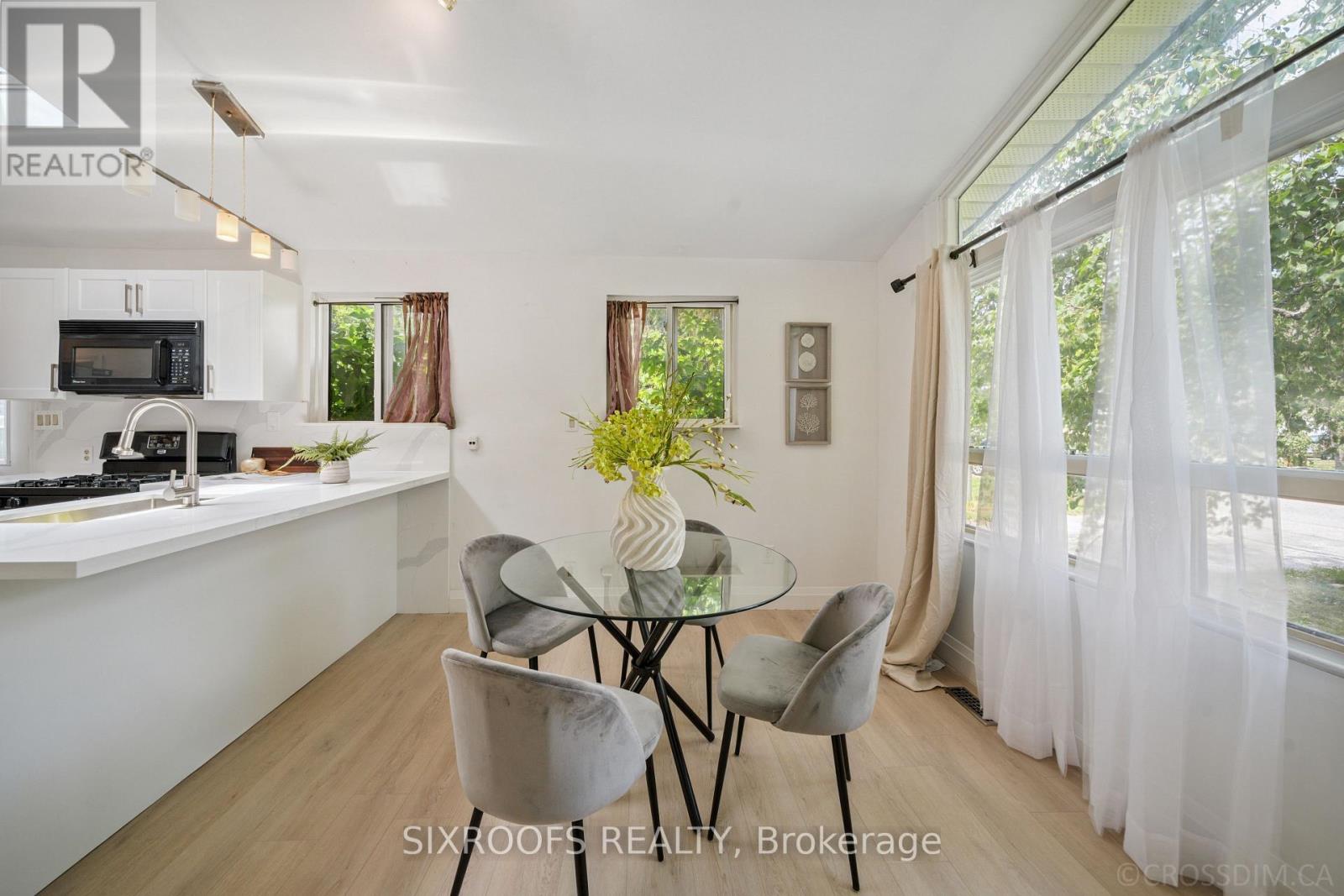 Photo 24 of 159 Bayview Avenue, Georgina ON