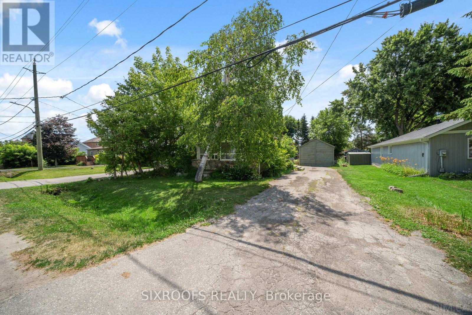 Photo 13 of 159 Bayview Avenue, Georgina ON