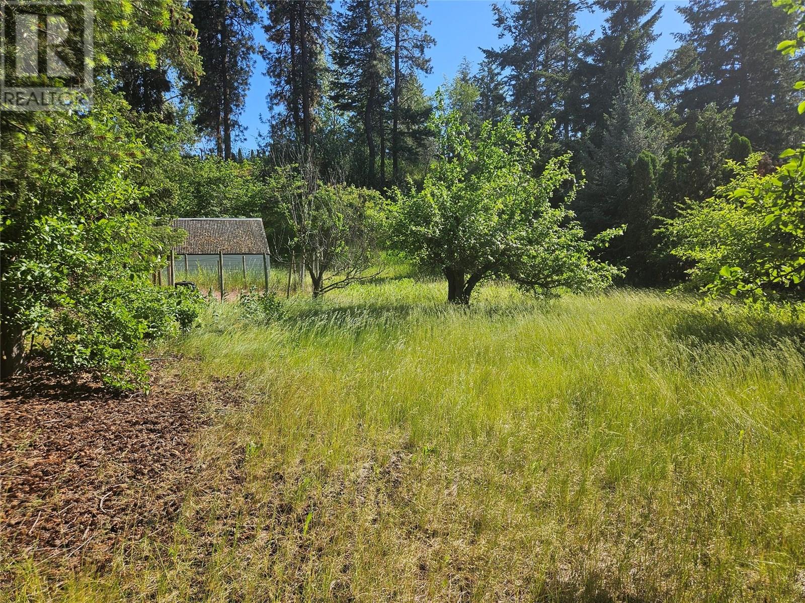  305 & 295 Clarissa Road, Kelowna