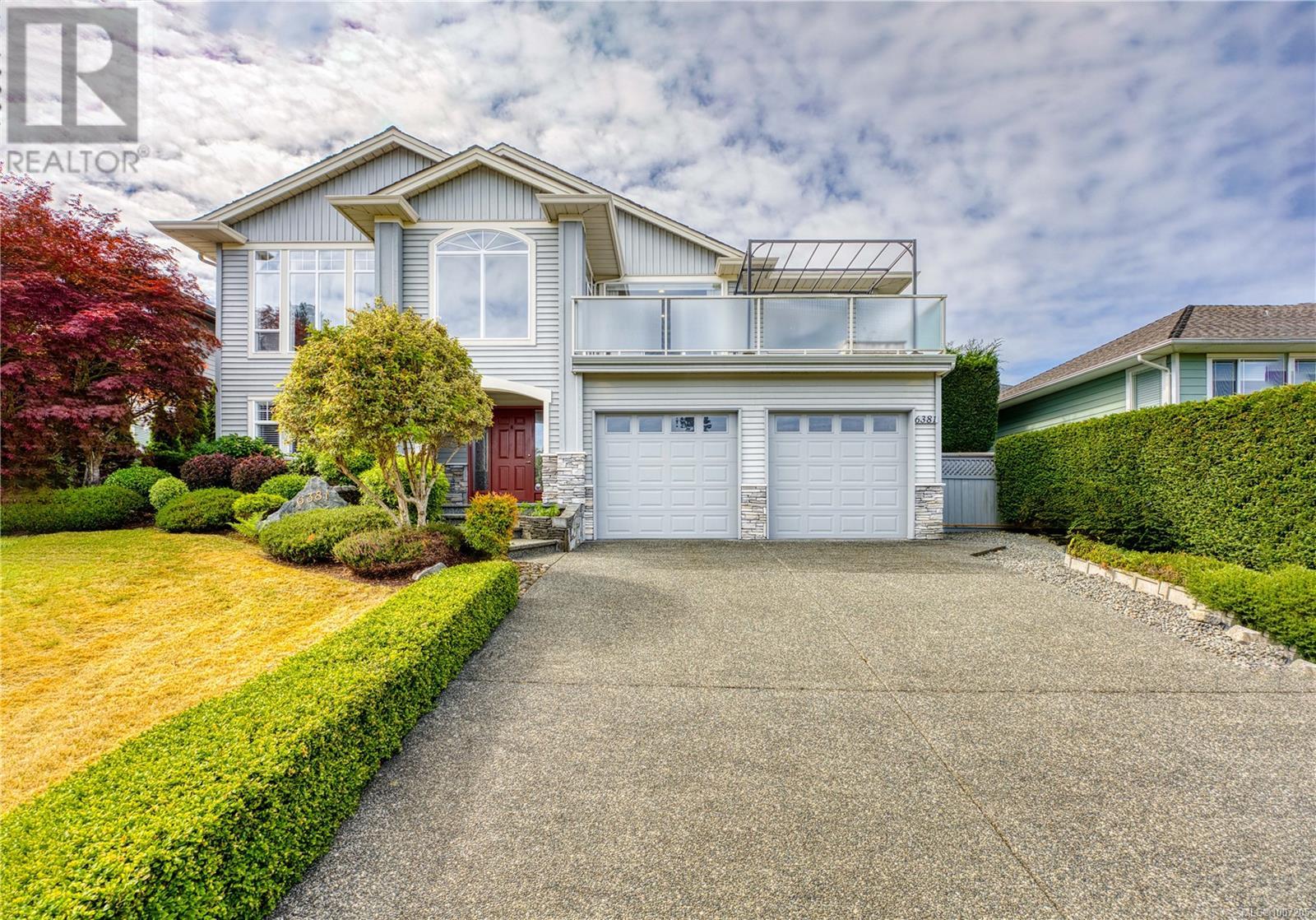 Photo 4 of 6381 Icarus Dr, Nanaimo BC