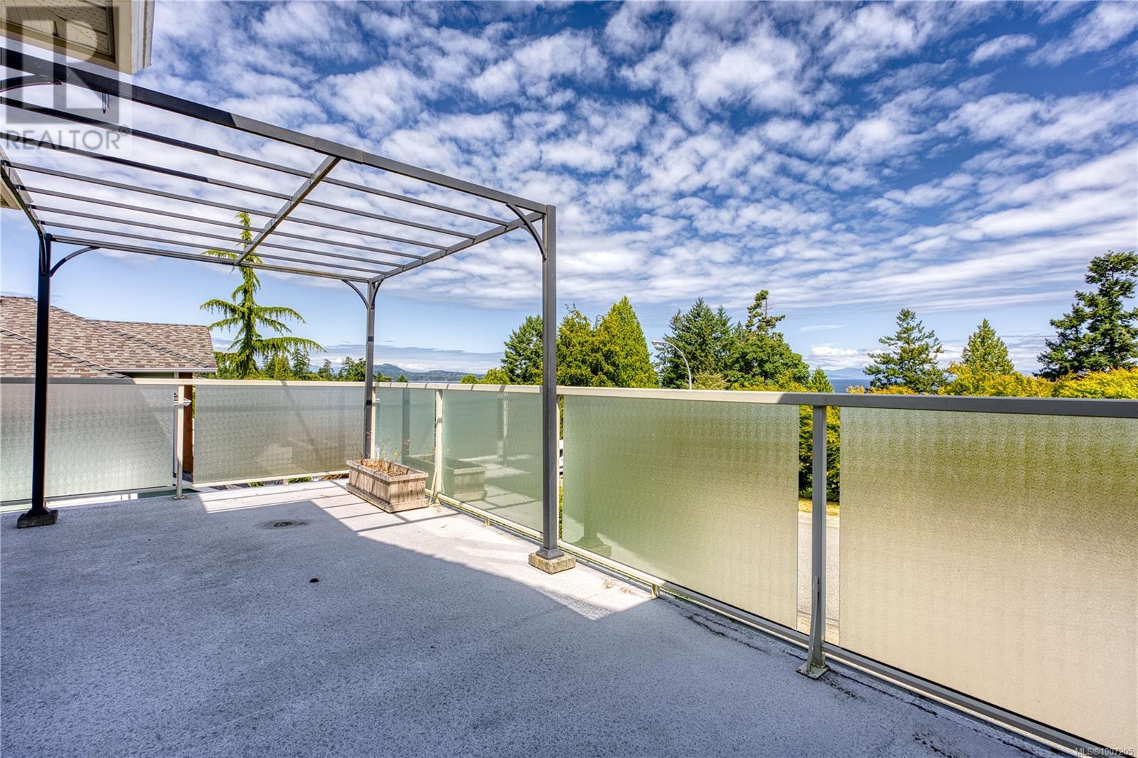 Photo 39 of 6381 Icarus Dr, Nanaimo BC