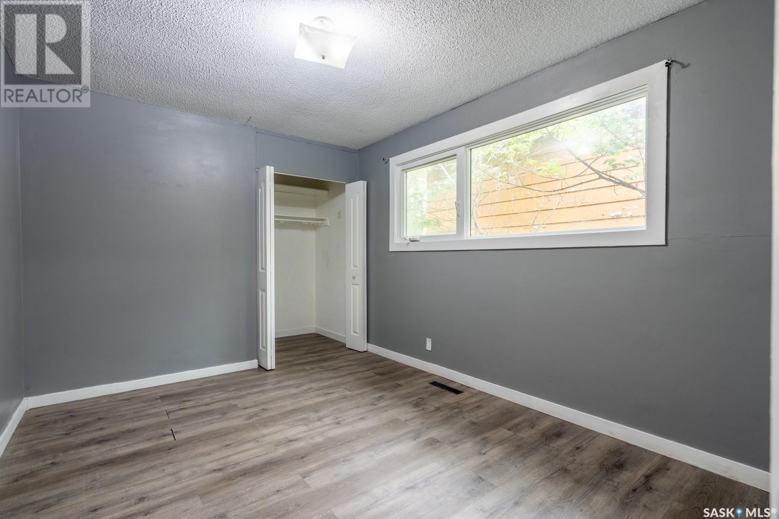 Photo 31 of 717 Montague Street, Regina SK