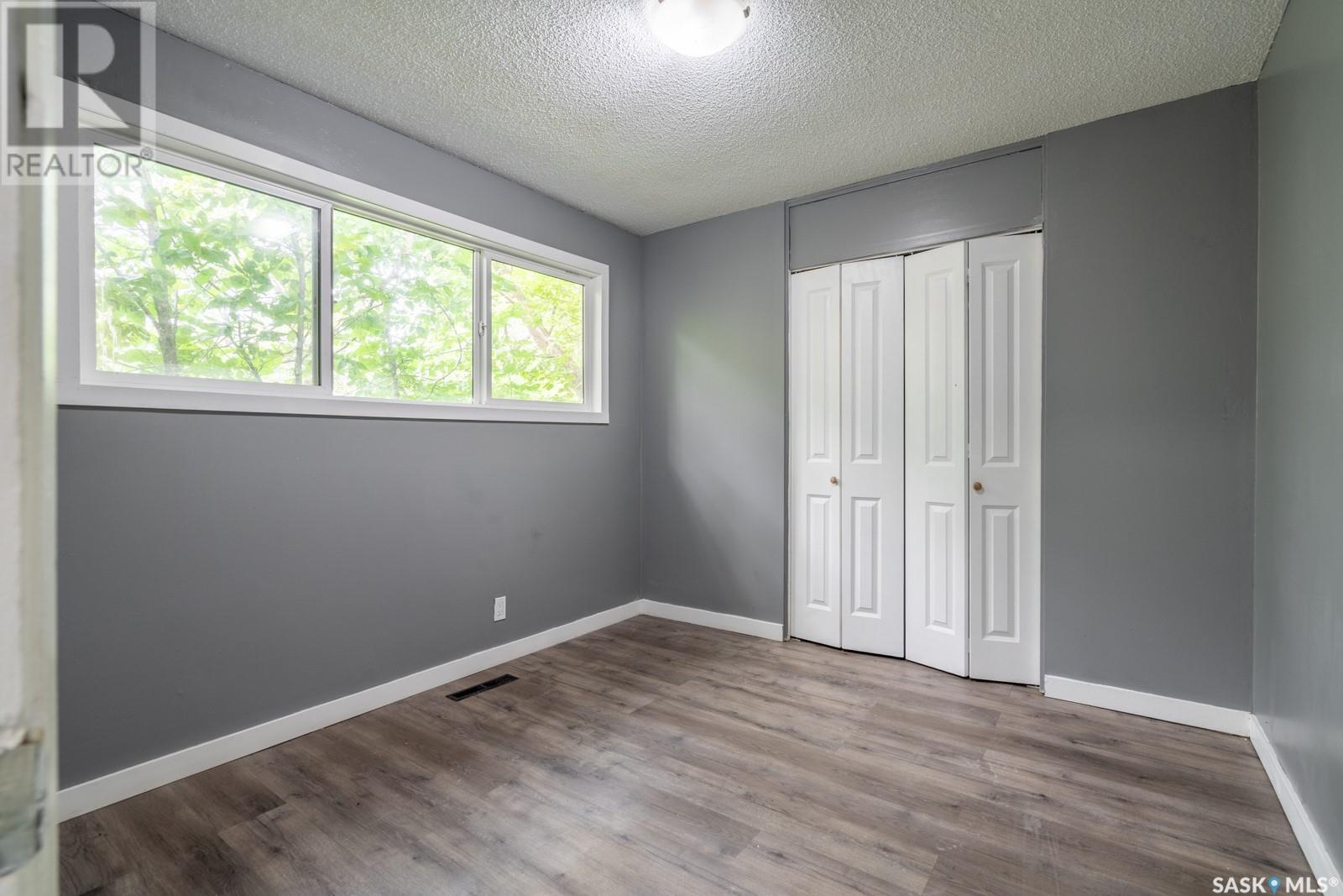 Photo 14 of 717 Montague Street, Regina SK