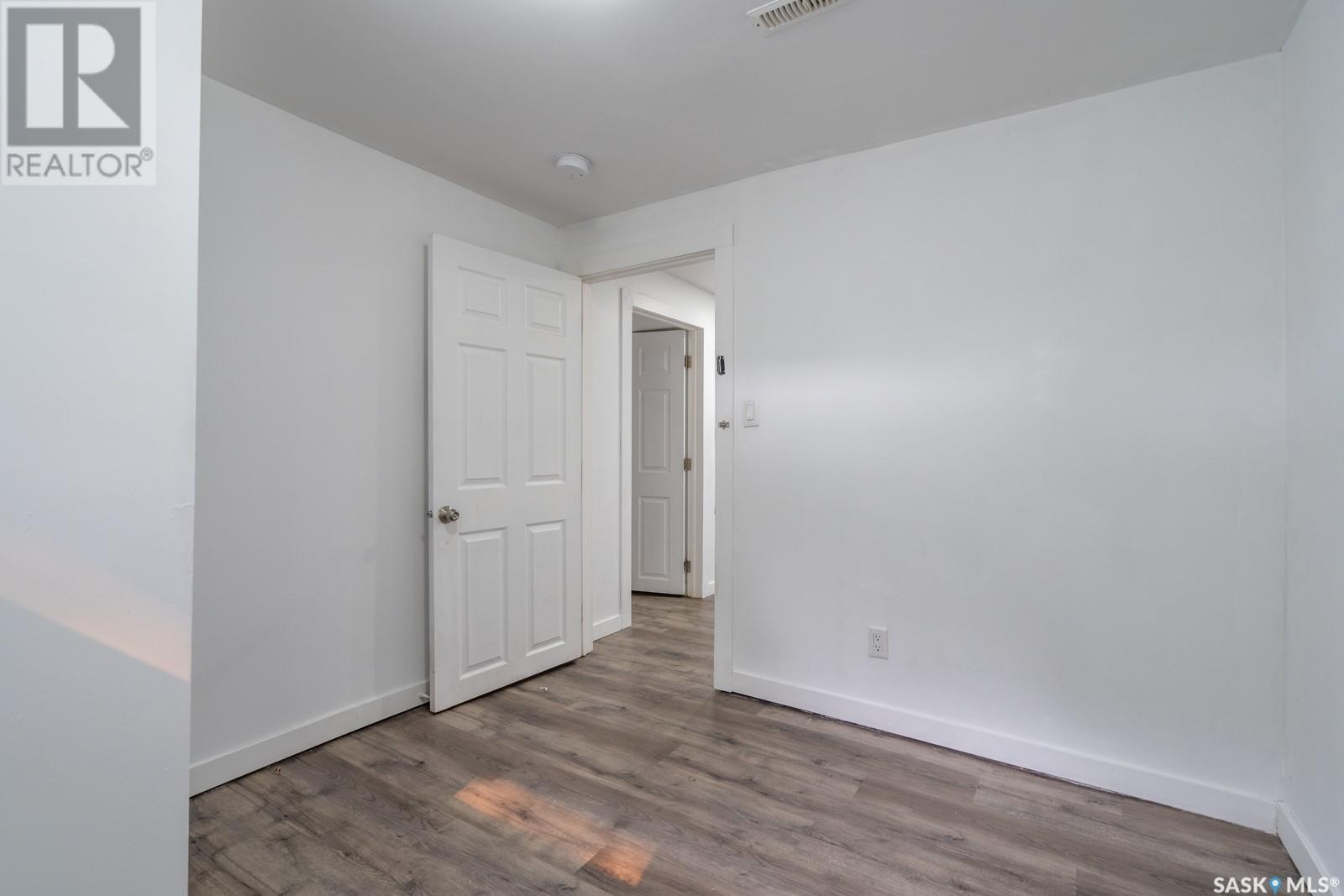 Photo 10 of 717 Montague Street, Regina SK