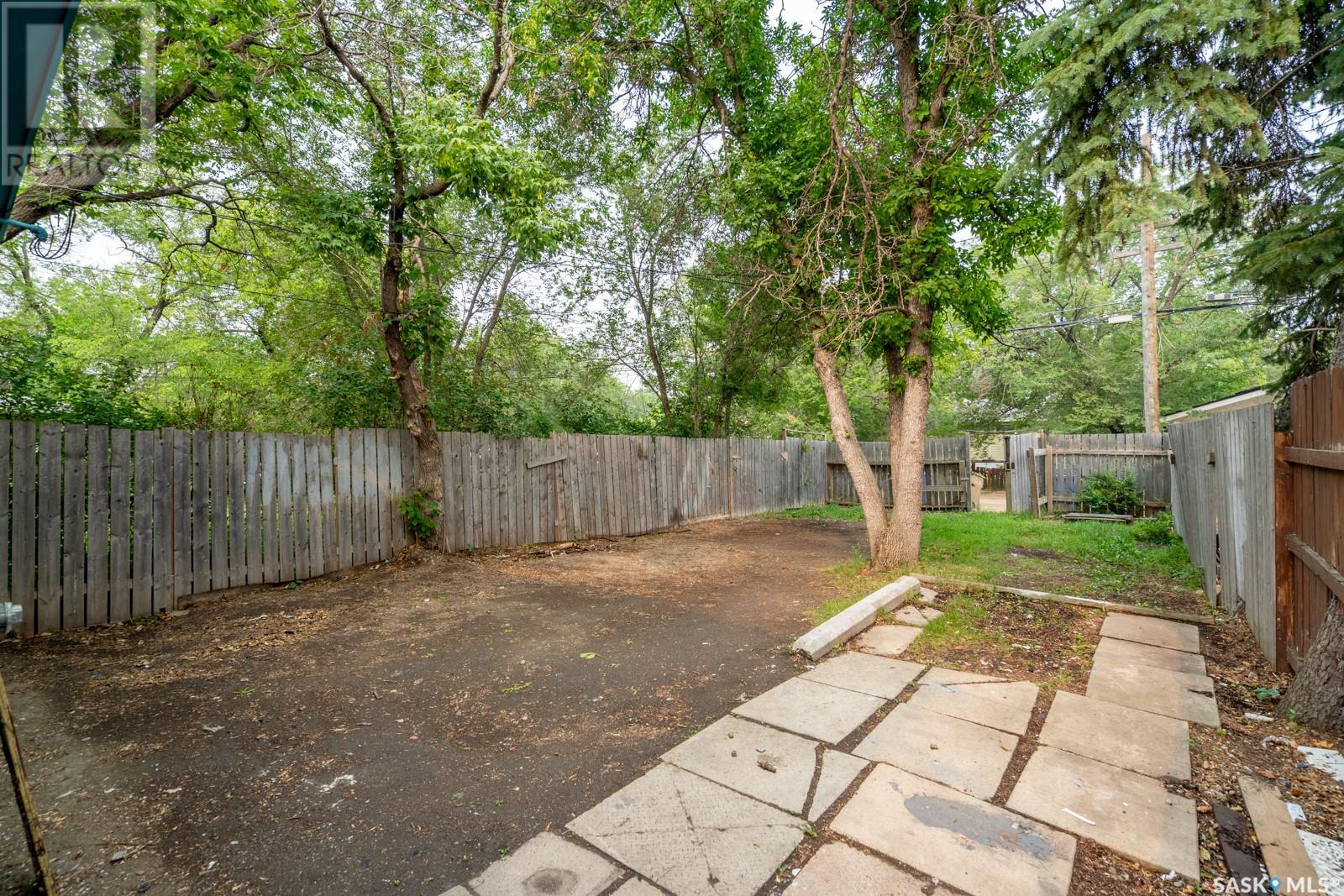 Photo 17 of 717 Montague Street, Regina SK