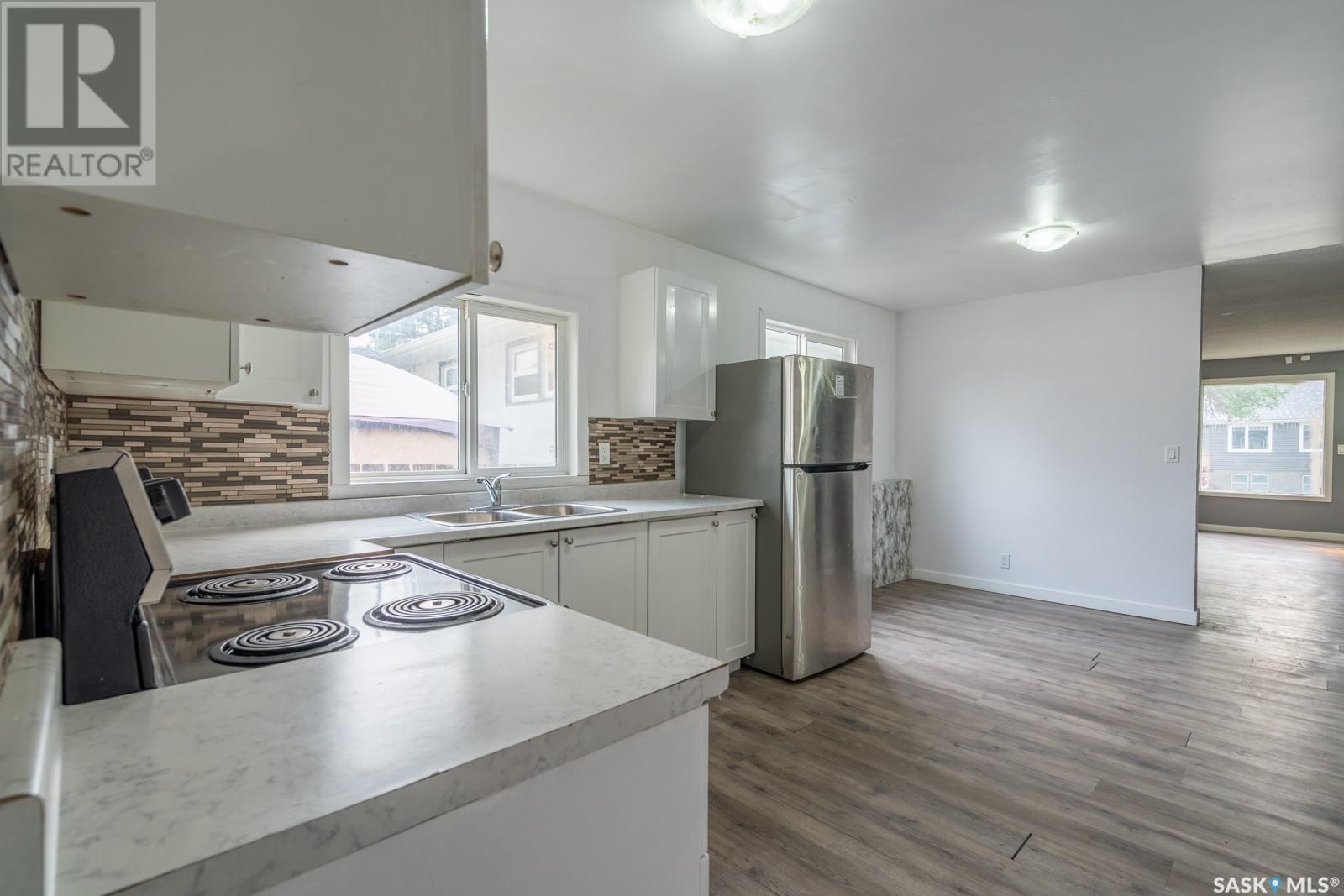 Photo 8 of 717 Montague Street, Regina SK