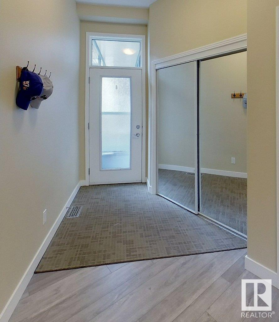 Photo 4 of 408 10147 112 St Nw, Edmonton AB