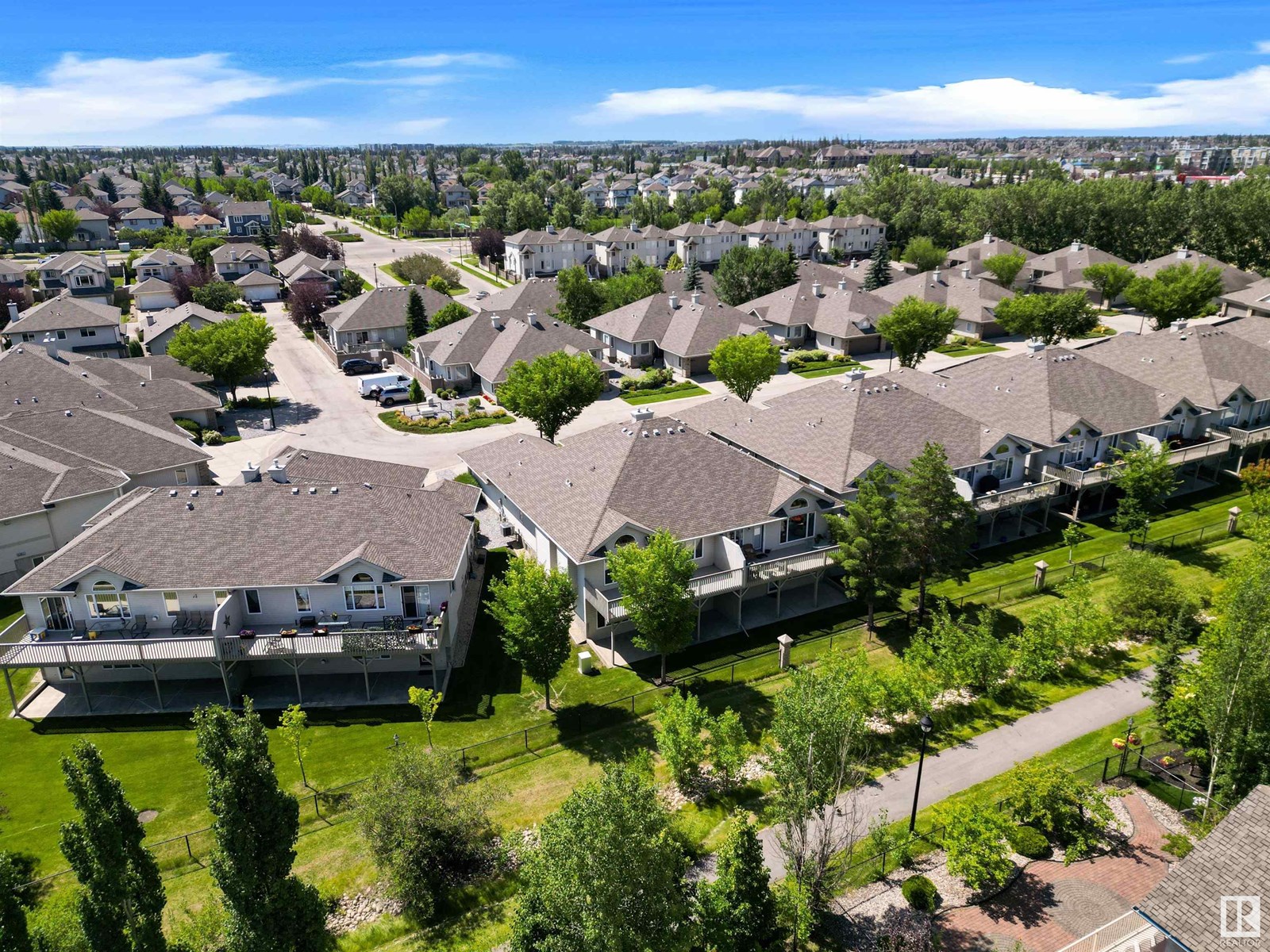 Photo 21 of 7 10848 8 Av Sw, Edmonton AB
