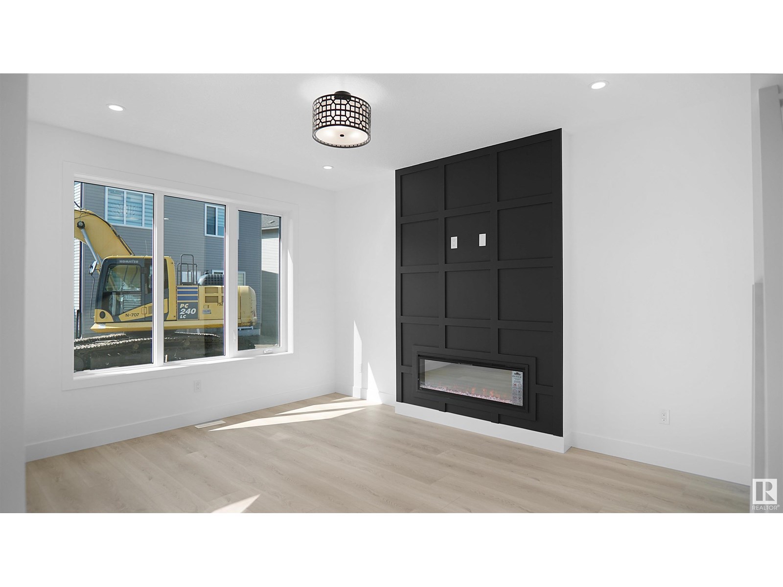 Photo 10 of 711 31 Av Nw, Edmonton AB