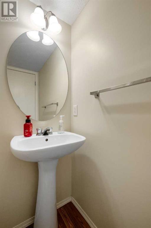 Single Family House for Sale in  Elgin View SE McKenzie Towne Calgary 