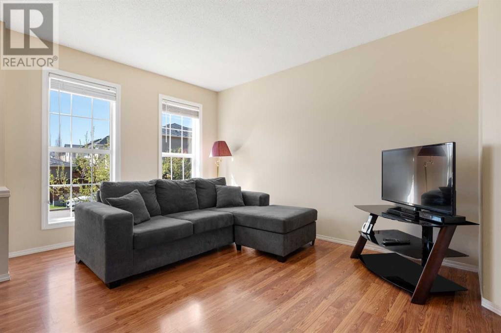 Single Family House for Sale in  Elgin View SE McKenzie Towne Calgary 