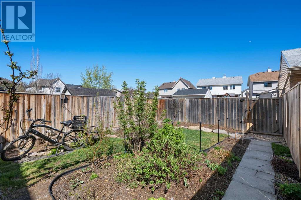 Single Family House for Sale in  Elgin View SE McKenzie Towne Calgary 