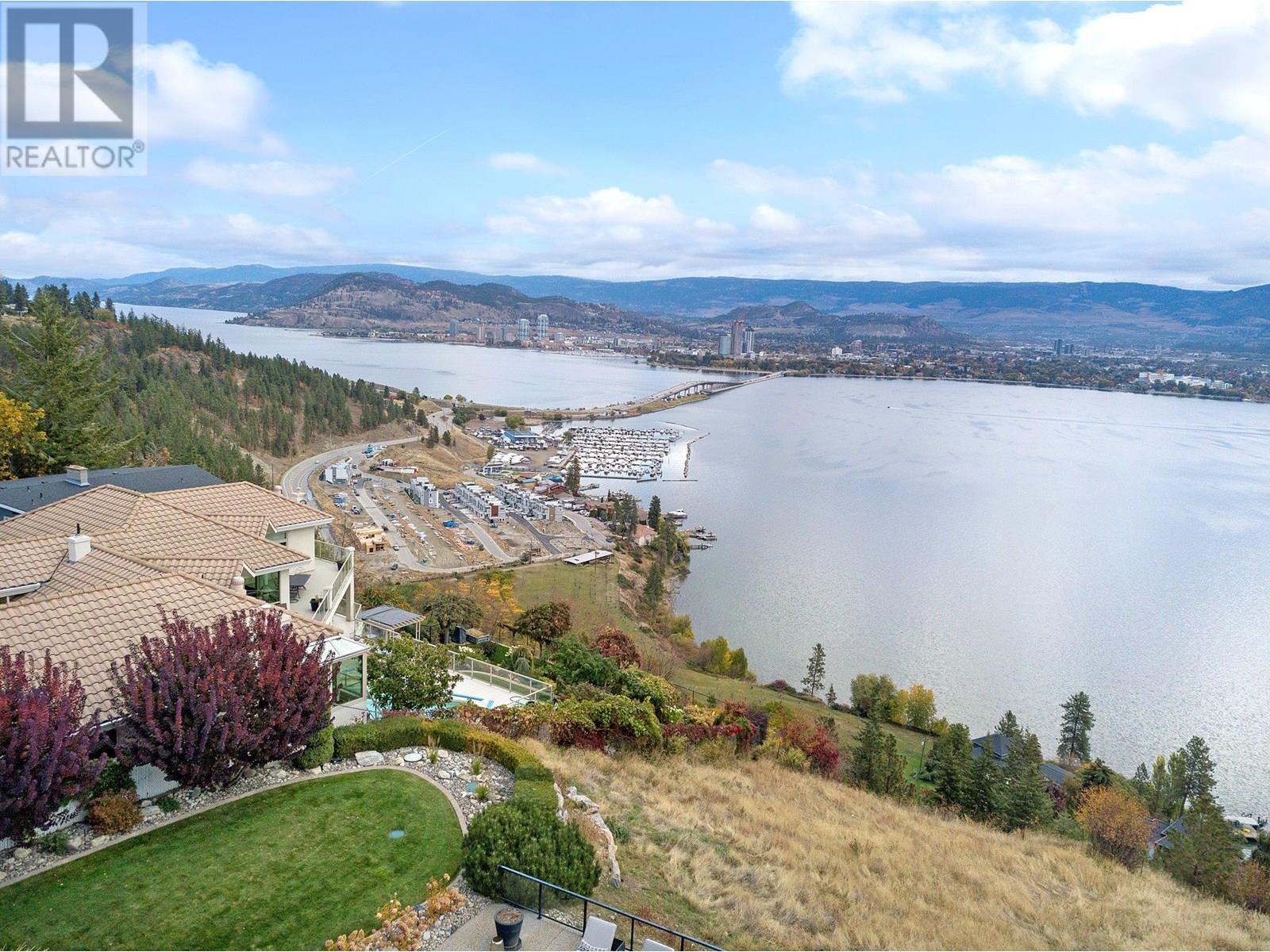  2305 Bridgeview Road, West Kelowna