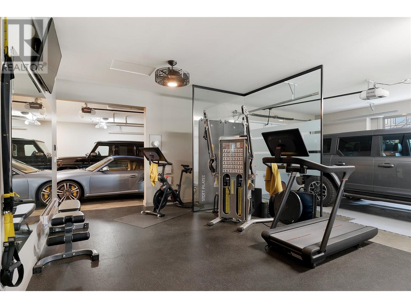  2305 Bridgeview Road, West Kelowna