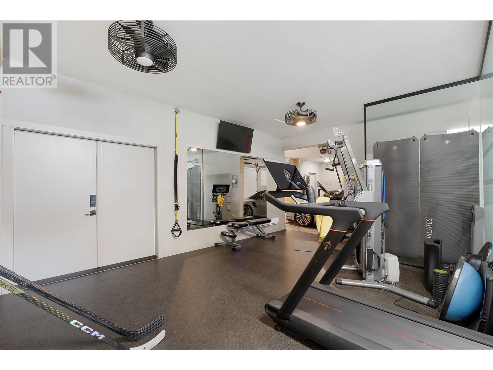  2305 Bridgeview Road, West Kelowna