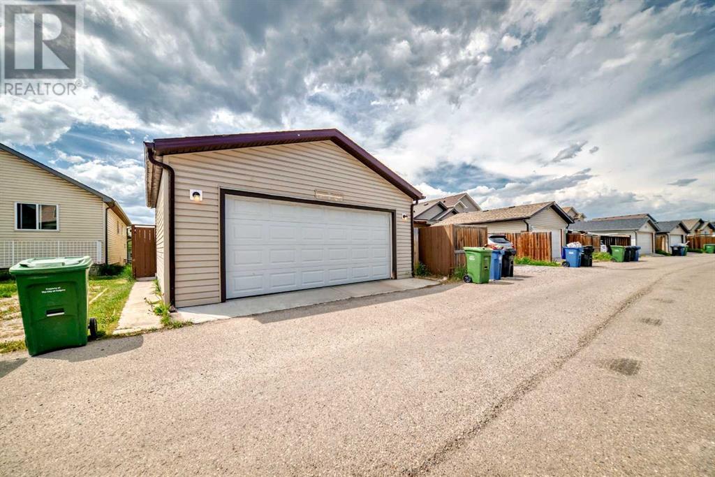 Single Family House for Sale in  Martindale Drive NE Martindale Calgary 