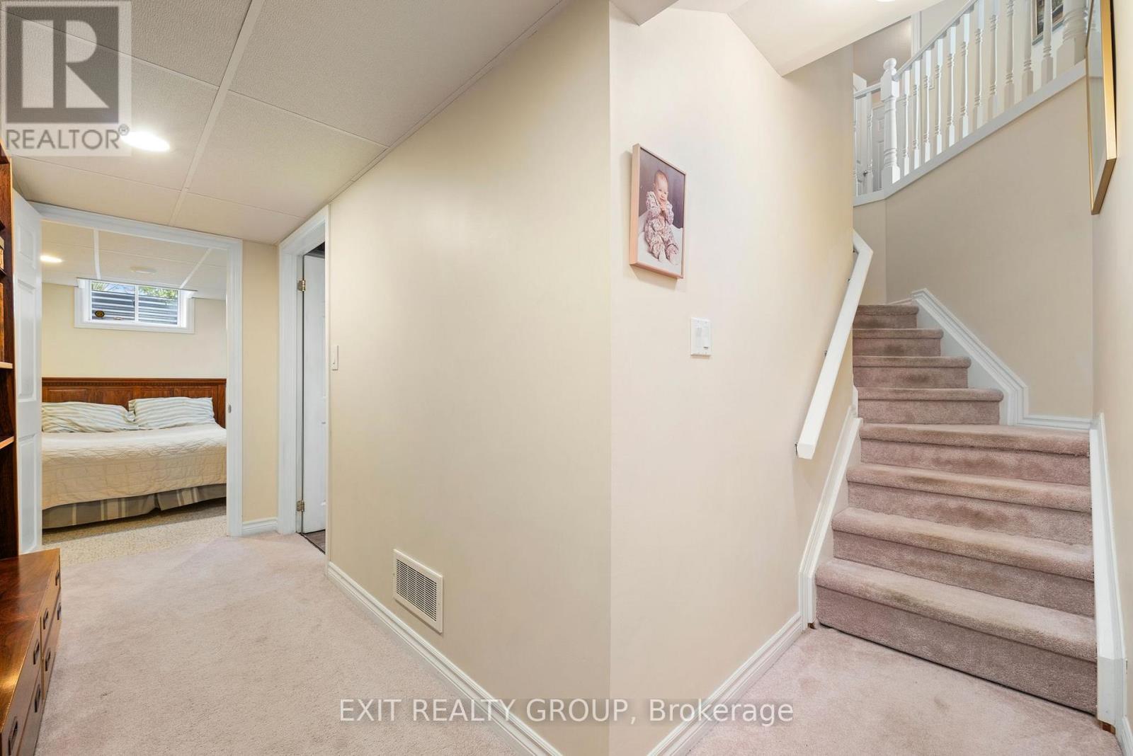 Photo 17 of 26 Aletha Drive, Prince Edward County ON