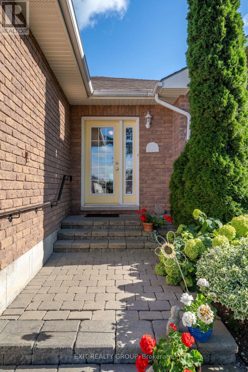 Photo 2 of 26 Aletha Drive, Prince Edward County ON