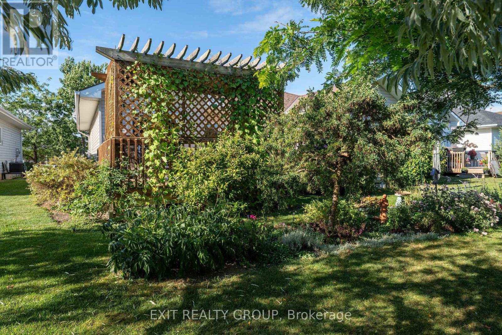 Photo 30 of 26 Aletha Drive, Prince Edward County ON