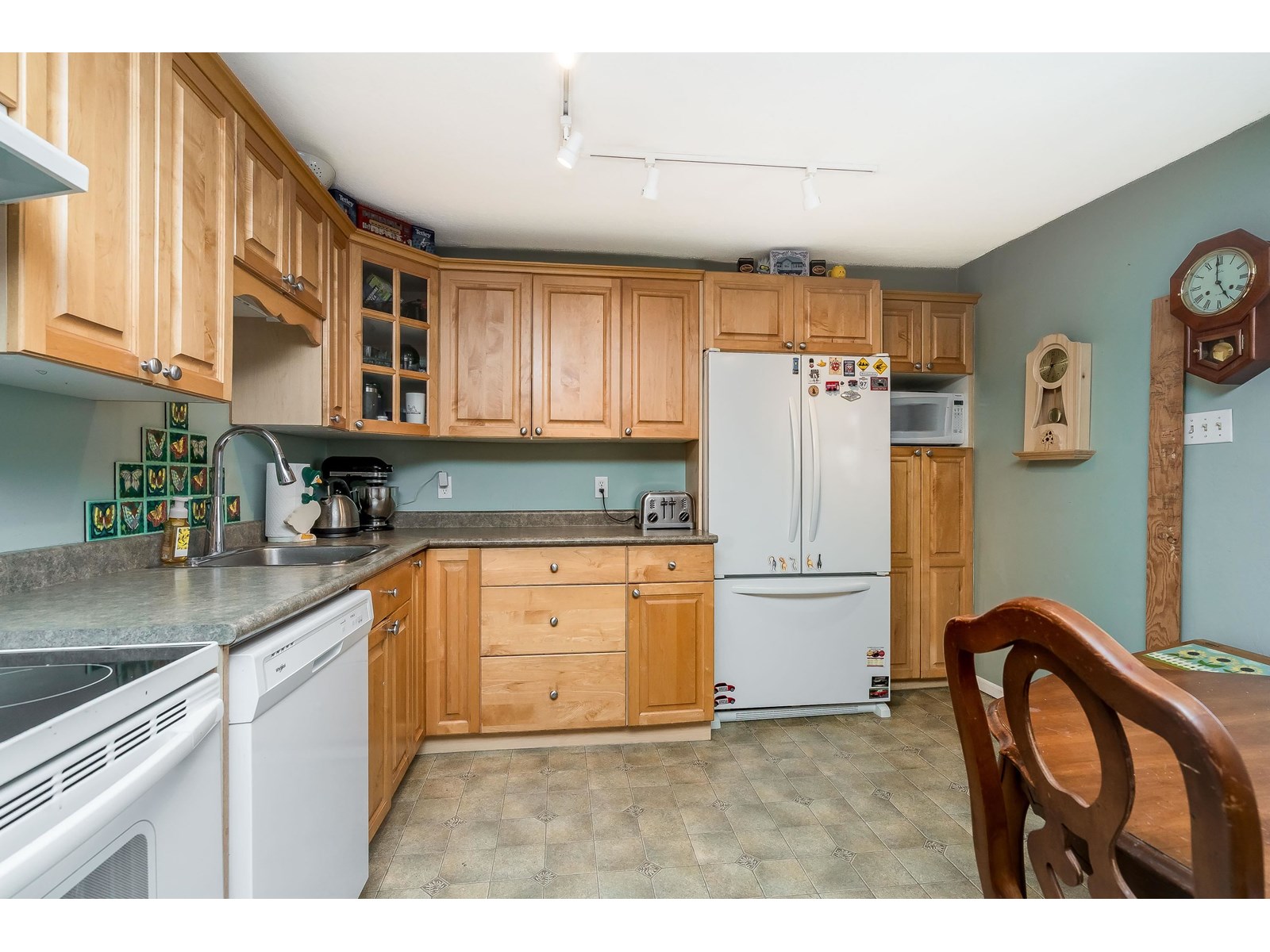 Photo 14 of 2716 Cambie Street, Abbotsford BC