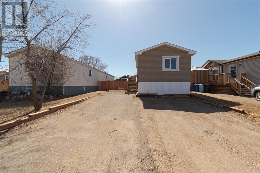 Photo 34 of 280 Clausen Crescent, Fort Mcmurray AB