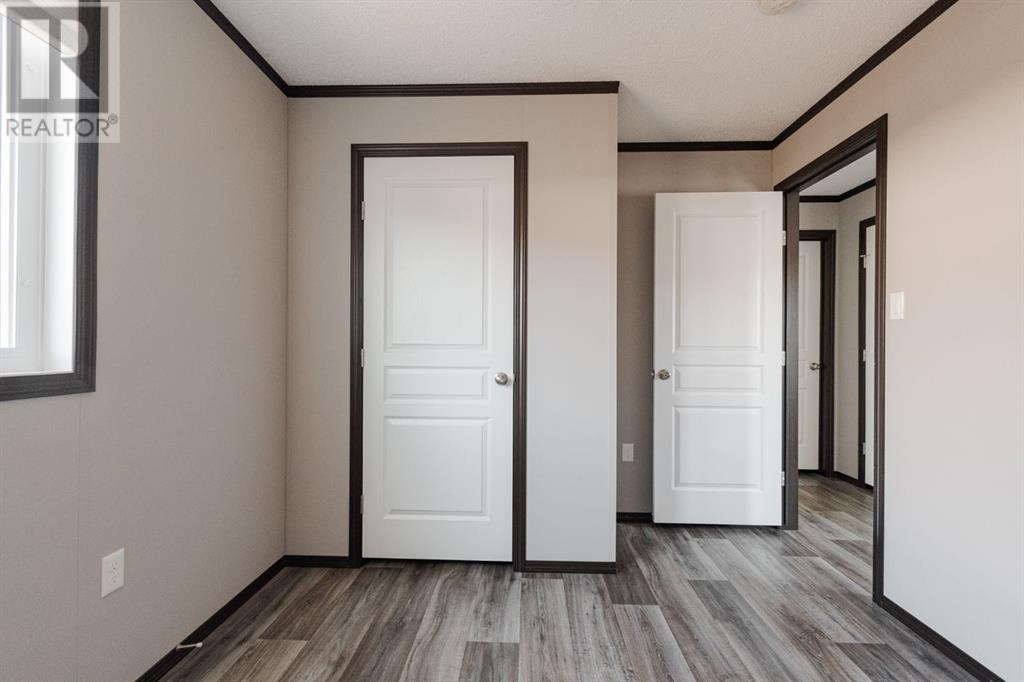Photo 27 of 280 Clausen Crescent, Fort Mcmurray AB