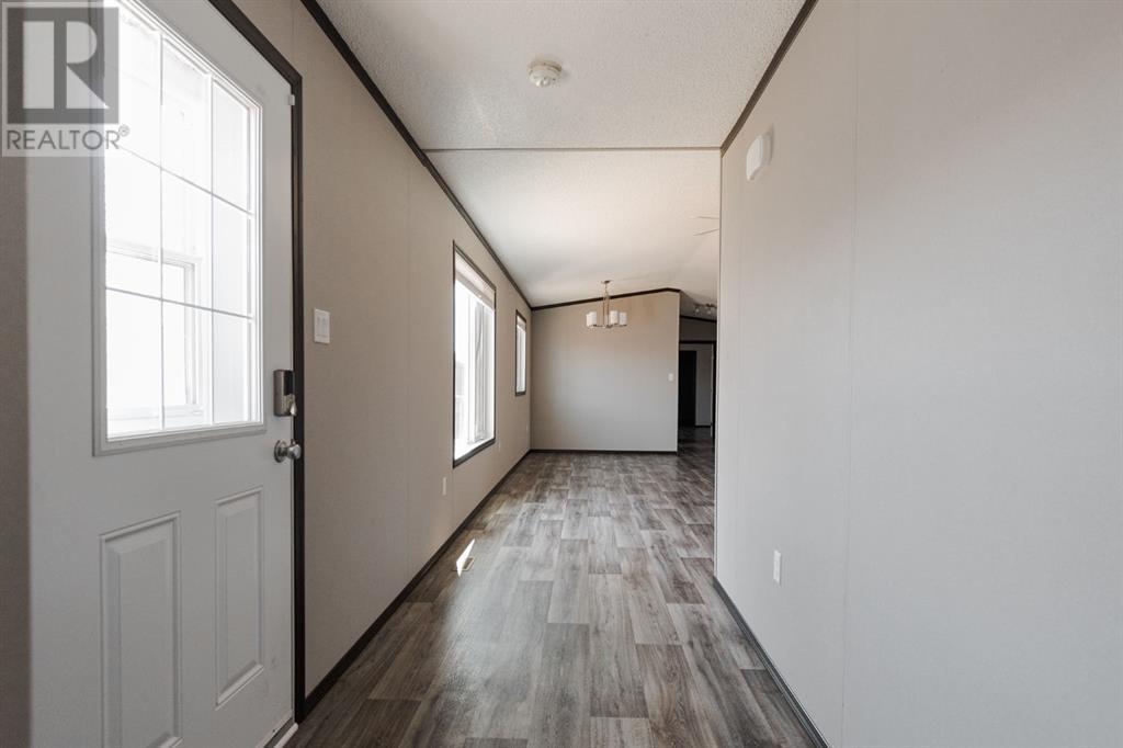 Photo 21 of 280 Clausen Crescent, Fort Mcmurray AB