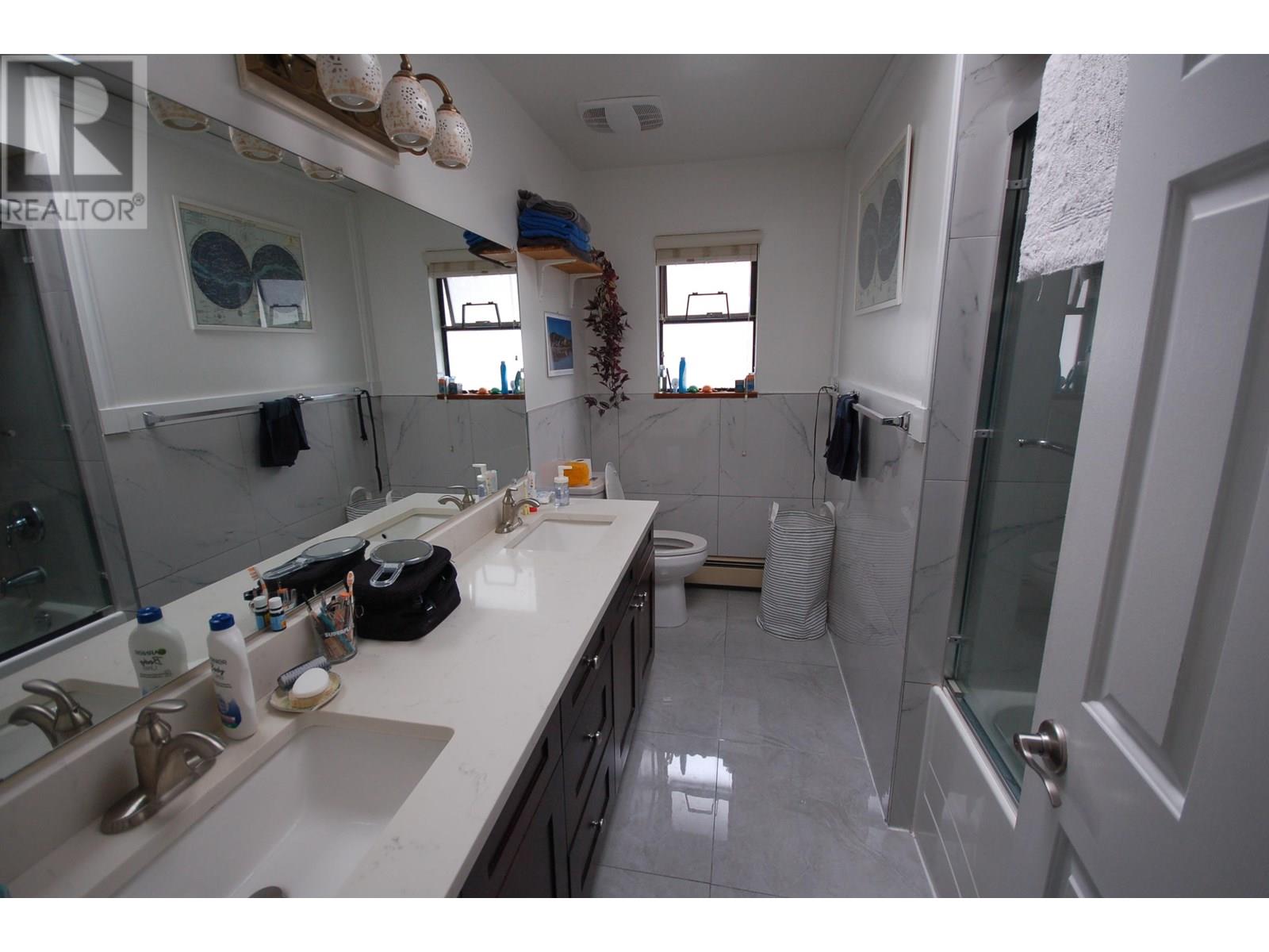 Photo 31 of 3289 Venables Street, Vancouver BC