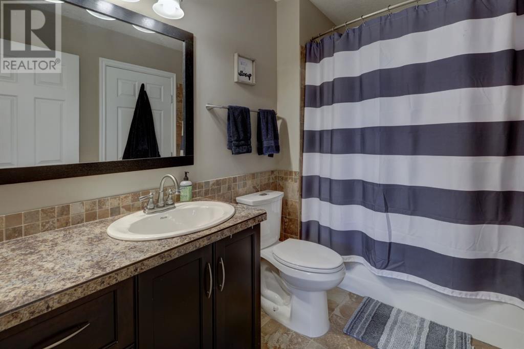 Single Family House for Sale in  Citadel Acres Close NW Citadel Calgary 
