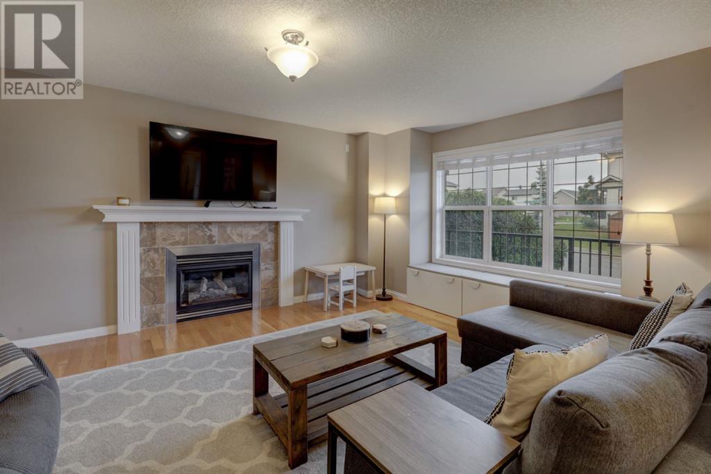Single Family House for Sale in  Citadel Acres Close NW Citadel Calgary 