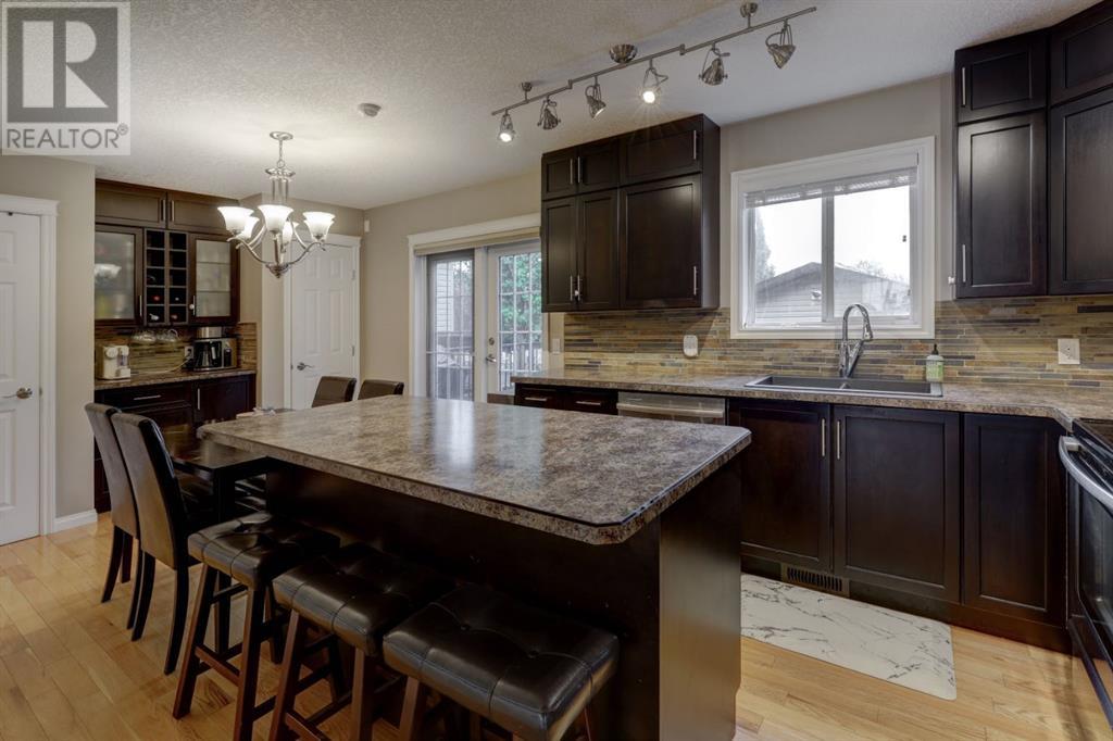 Single Family House for Sale in  Citadel Acres Close NW Citadel Calgary 