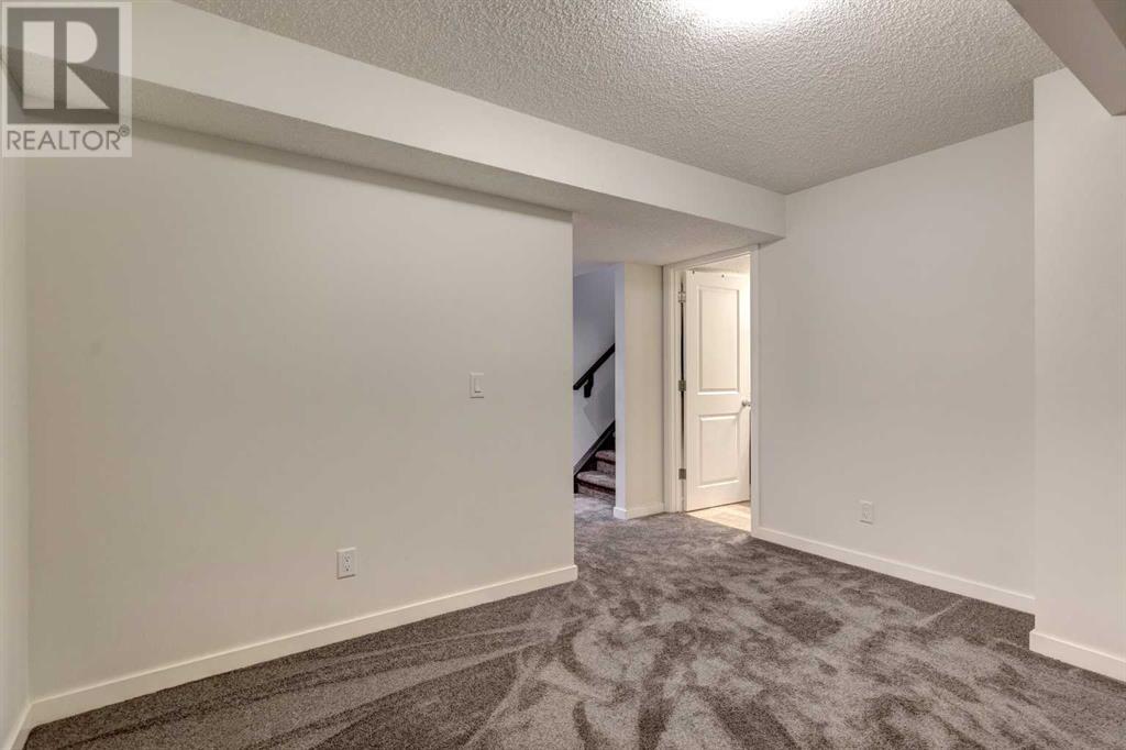 Single Family House for Sale in  Legacy Common SE Legacy Calgary 
