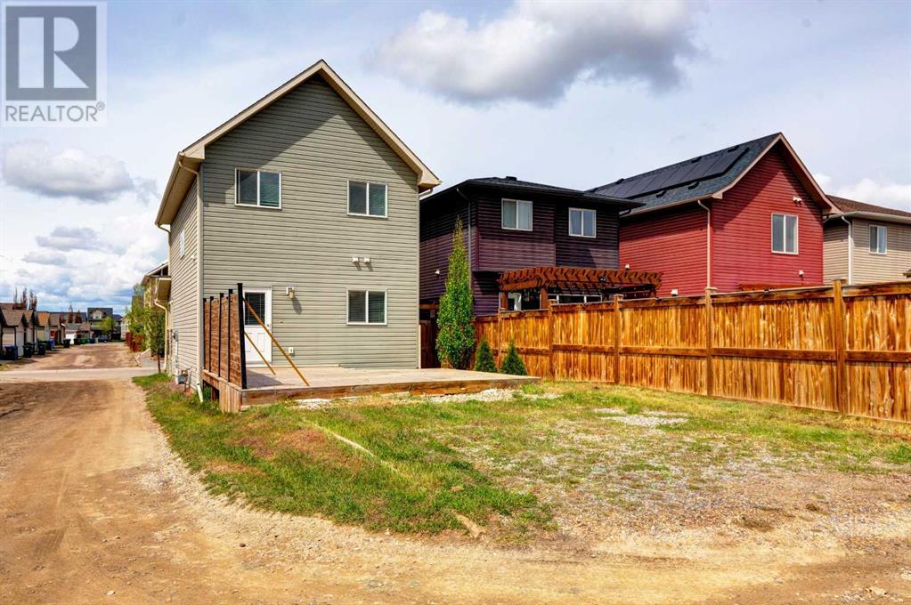 Single Family House for Sale in  Legacy Common SE Legacy Calgary 