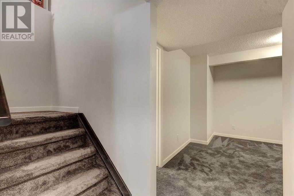Single Family House for Sale in  Legacy Common SE Legacy Calgary 