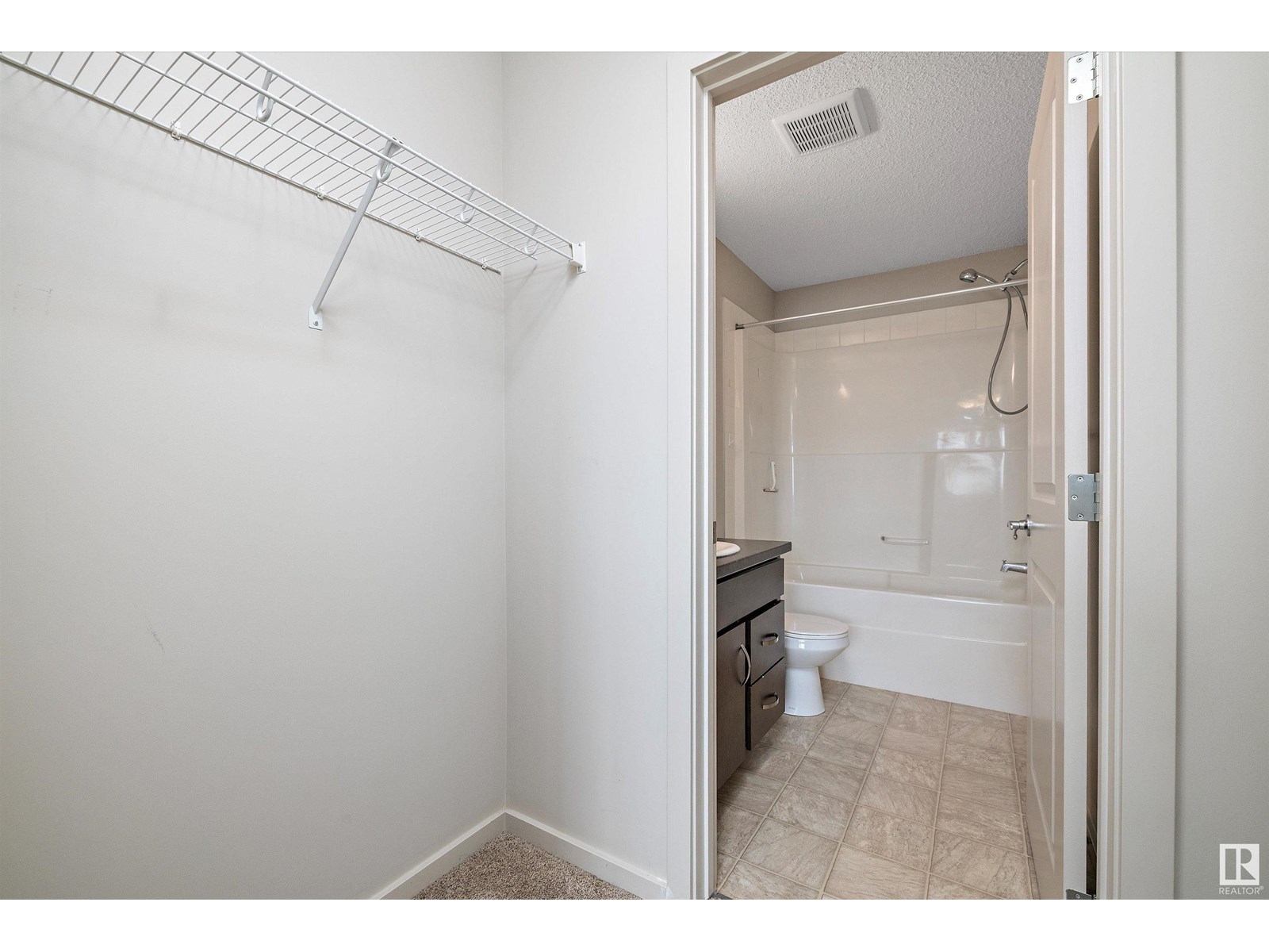 Photo 28 of 414 5404 7 Ave Sw, Edmonton AB