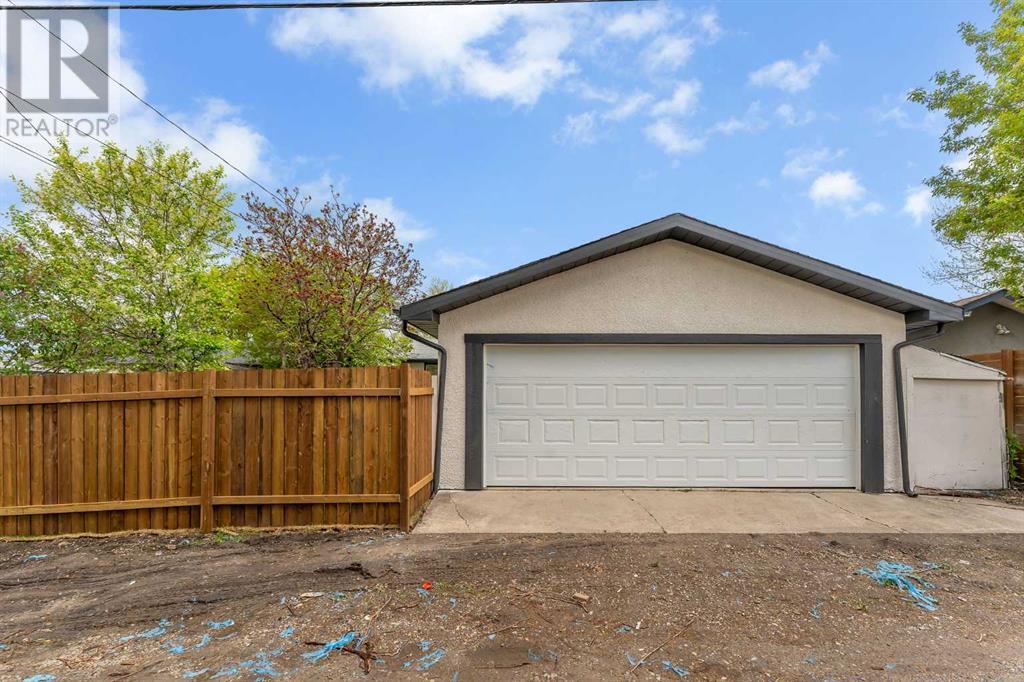 Single Family House Bungalow for Sale in  Robson Crescent SE Albert Park/Radisson Heights Calgary 
