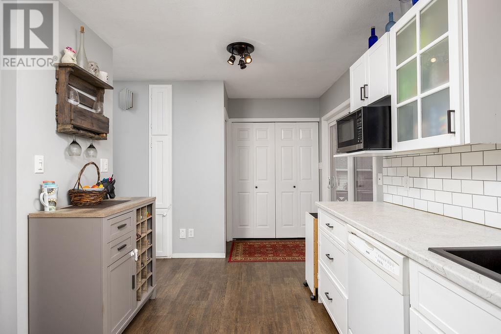 Photo 10 of 5204 Sandon Place, Vernon BC