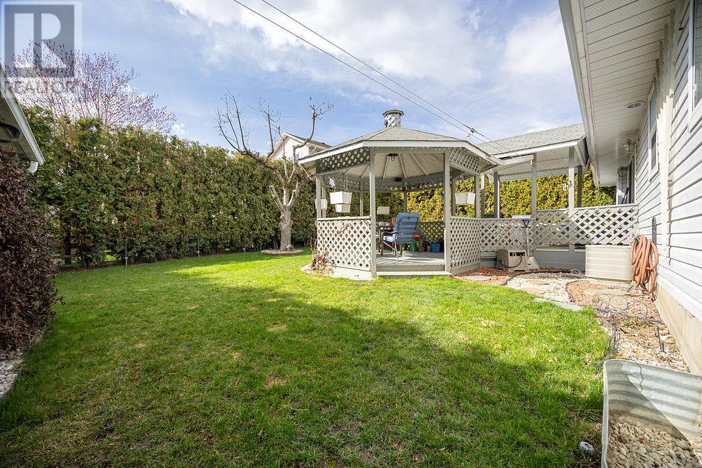 Photo 7 of 5204 Sandon Place, Vernon BC