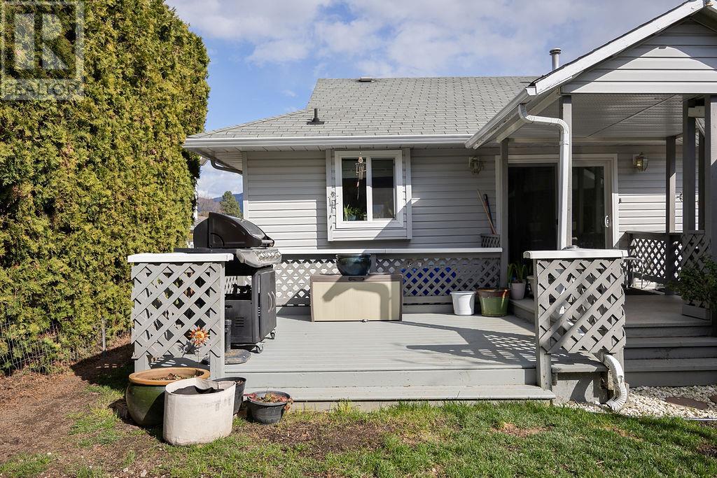 Photo 6 of 5204 Sandon Place, Vernon BC