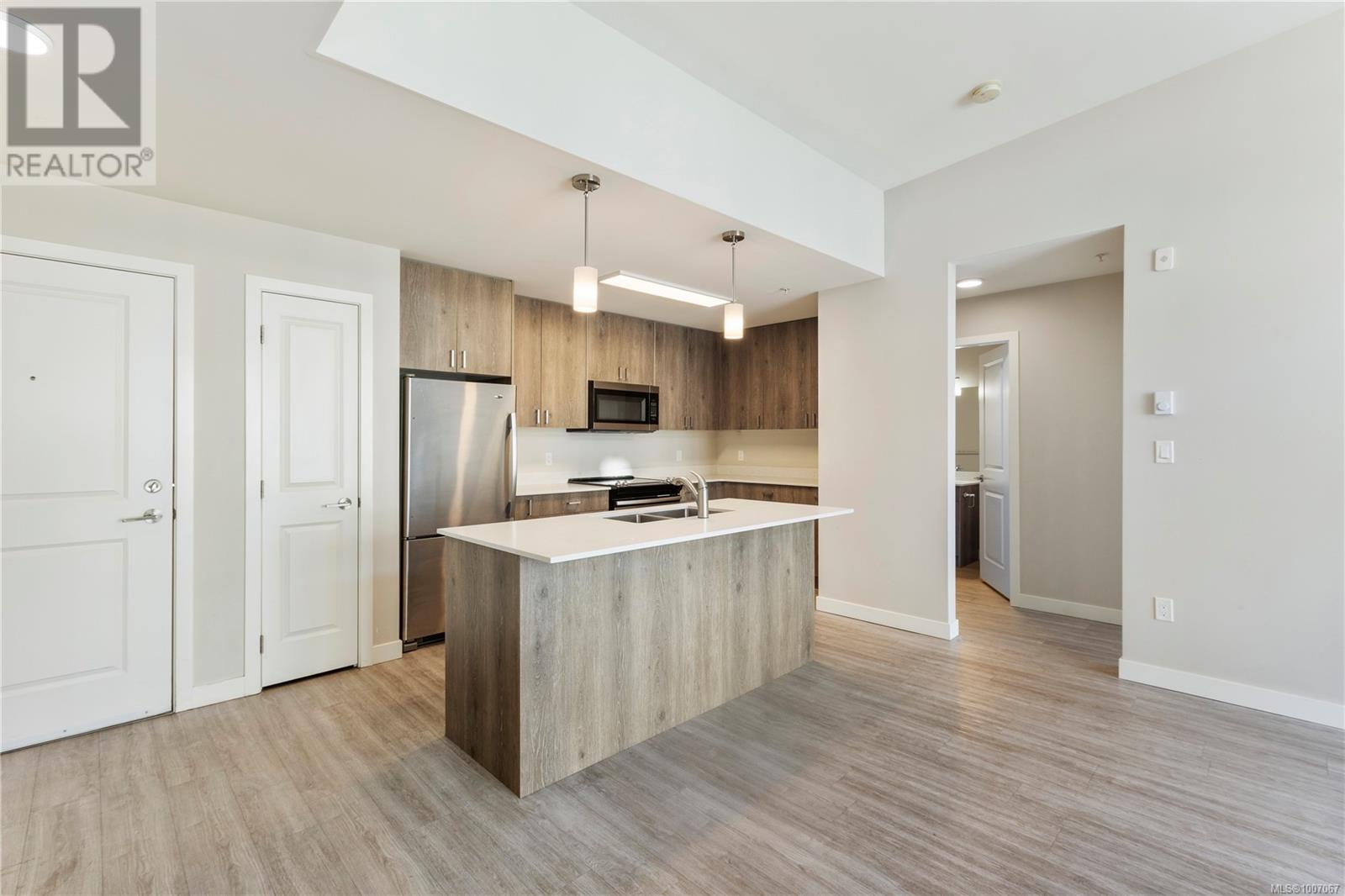 301 100 Presley Pl, View Royal