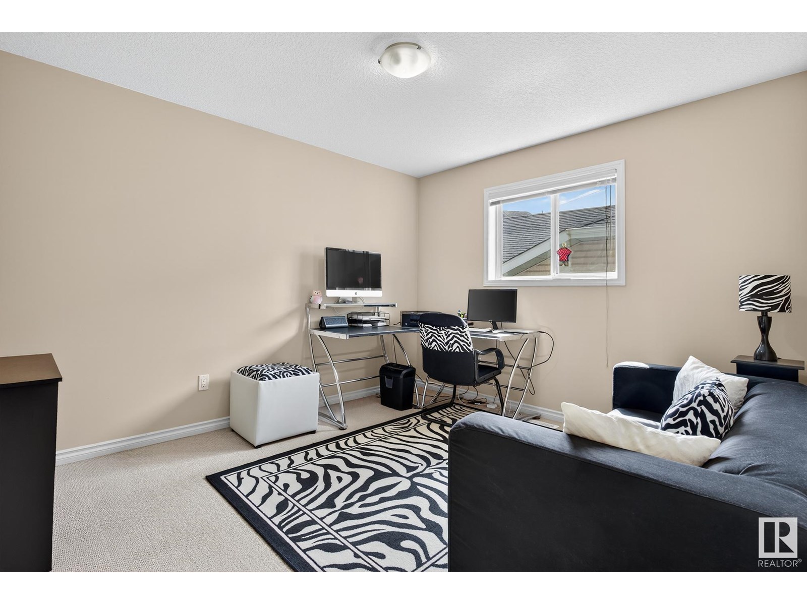Photo 19 of 7335 164 Av Nw, Edmonton AB