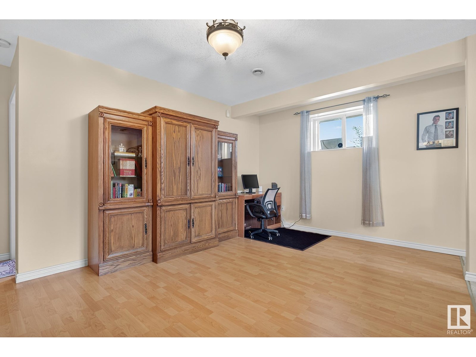 Photo 26 of 7335 164 Av Nw, Edmonton AB