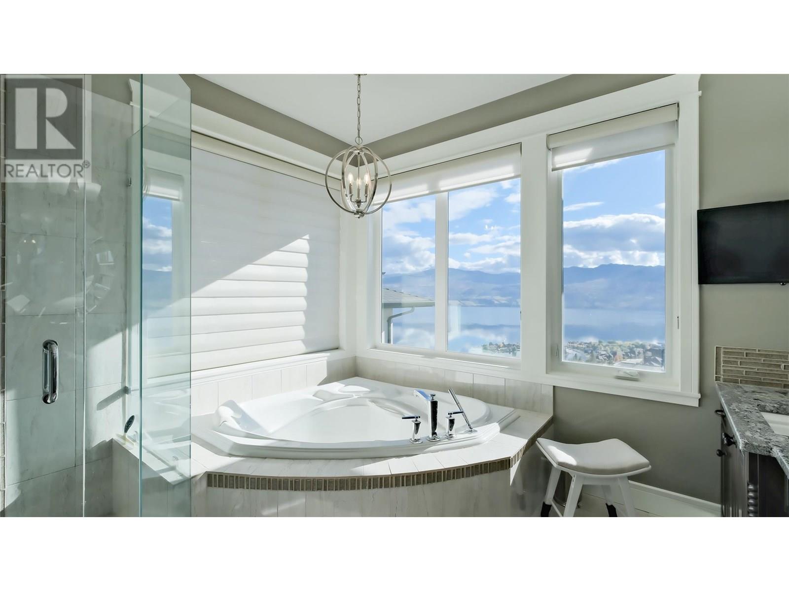  1505 Pinot Noir Drive, West Kelowna