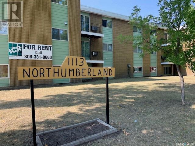 Photo 1 of 1113 Northumberland Avenue, Saskatoon SK