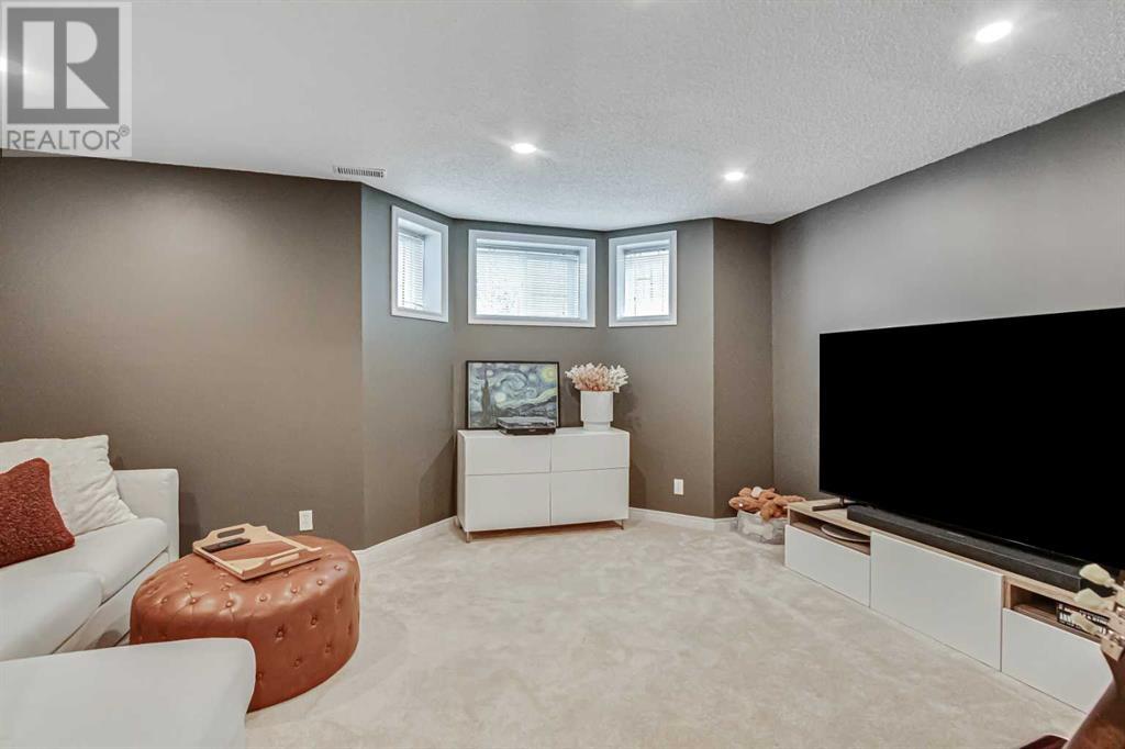 Single Family House for Sale in  Promenade Way SE McKenzie Towne Calgary 