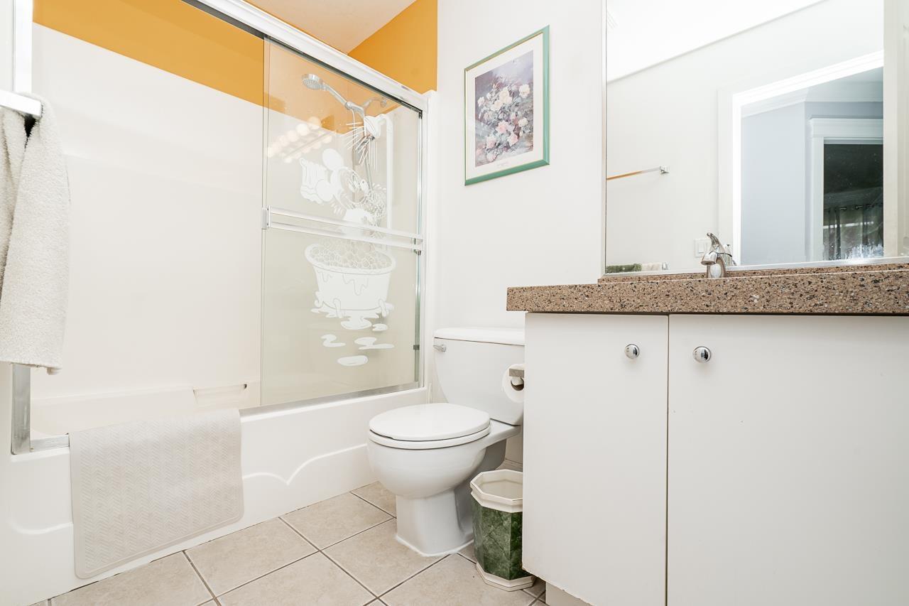 Photo 26 of 18503 60 Avenue, Surrey BC