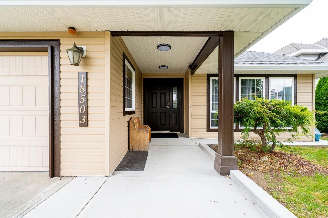 Photo 3 of 18503 60 Avenue, Surrey BC